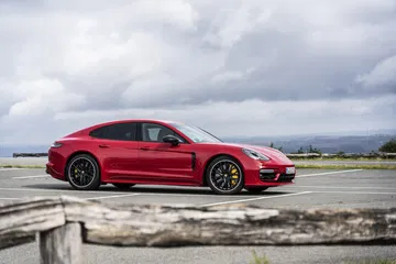 Porsche Panamera Gts 2021 28