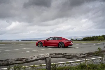 Porsche Panamera Gts 2021 40