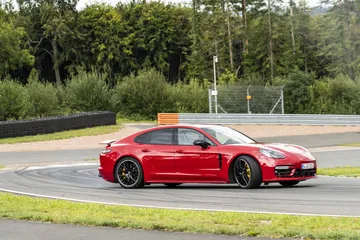 Porsche Panamera Gts 2021 43
