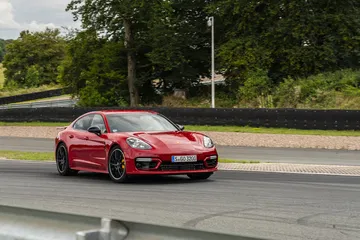 Porsche Panamera Gts 2021 47