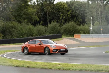 Porsche Panamera Turbo S 2021 2