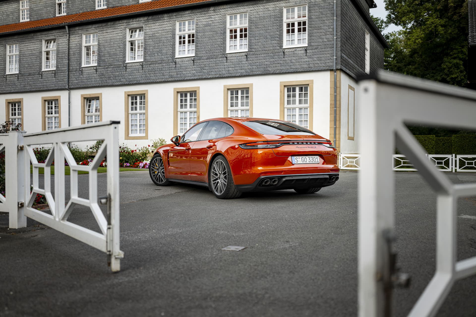 Porsche Panamera Turbo S 2021 24