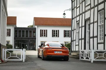 Porsche Panamera Turbo S 2021 26