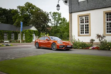 Porsche Panamera Turbo S 2021 31