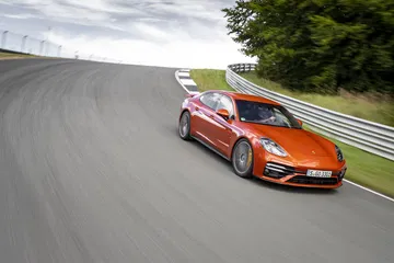 Porsche Panamera Turbo S 2021 43