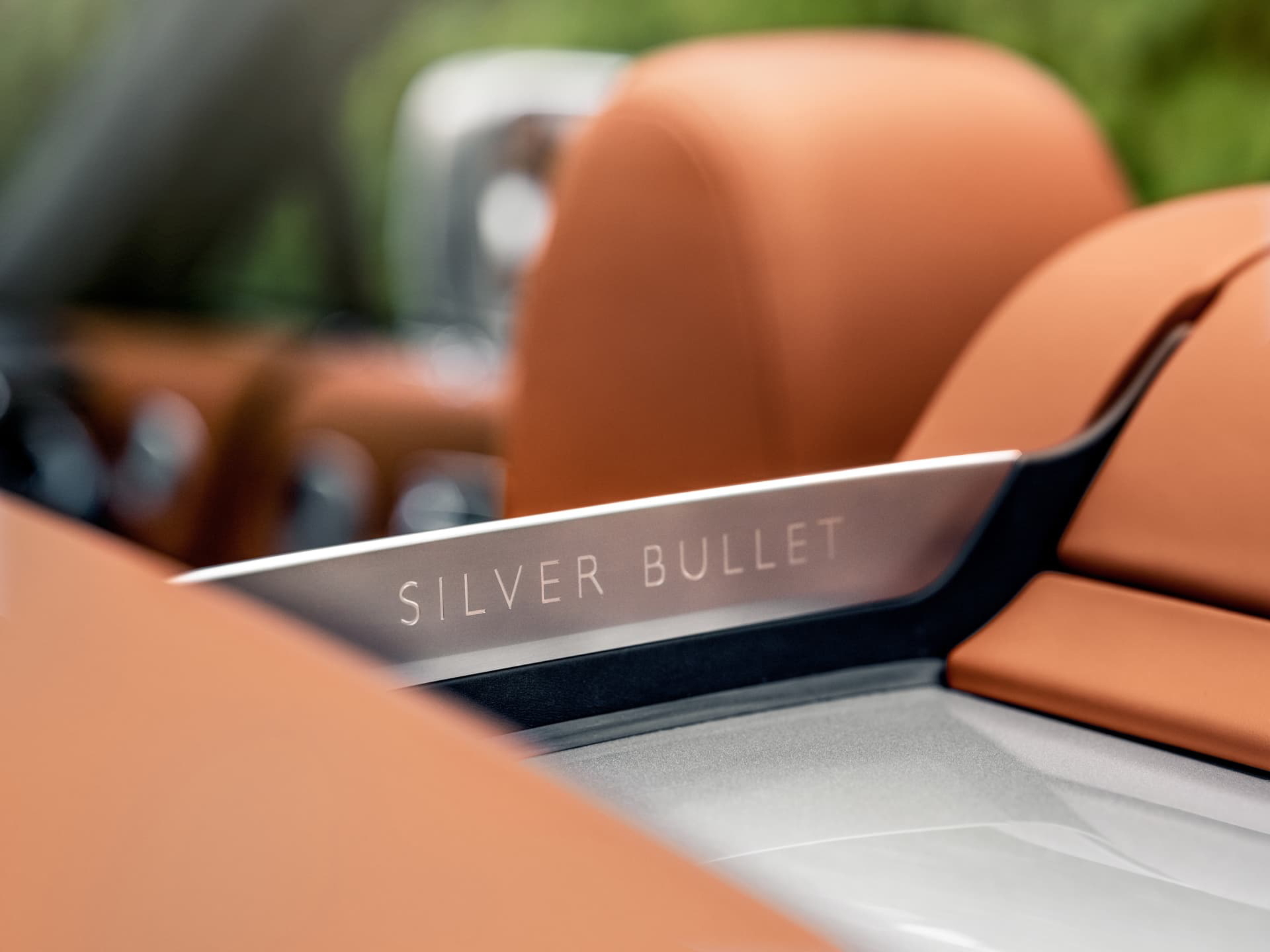 Rolls Royce Dawn Silver Bullet 11