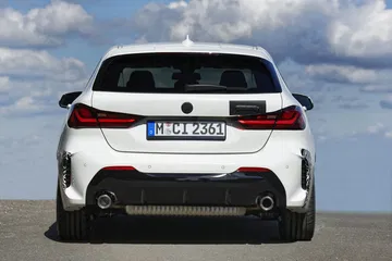Adelanto Bmw 128 Ti 22