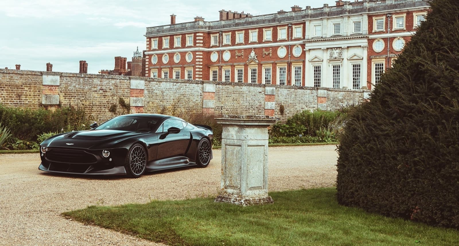 Aston Martin Victor 2021 0820 012