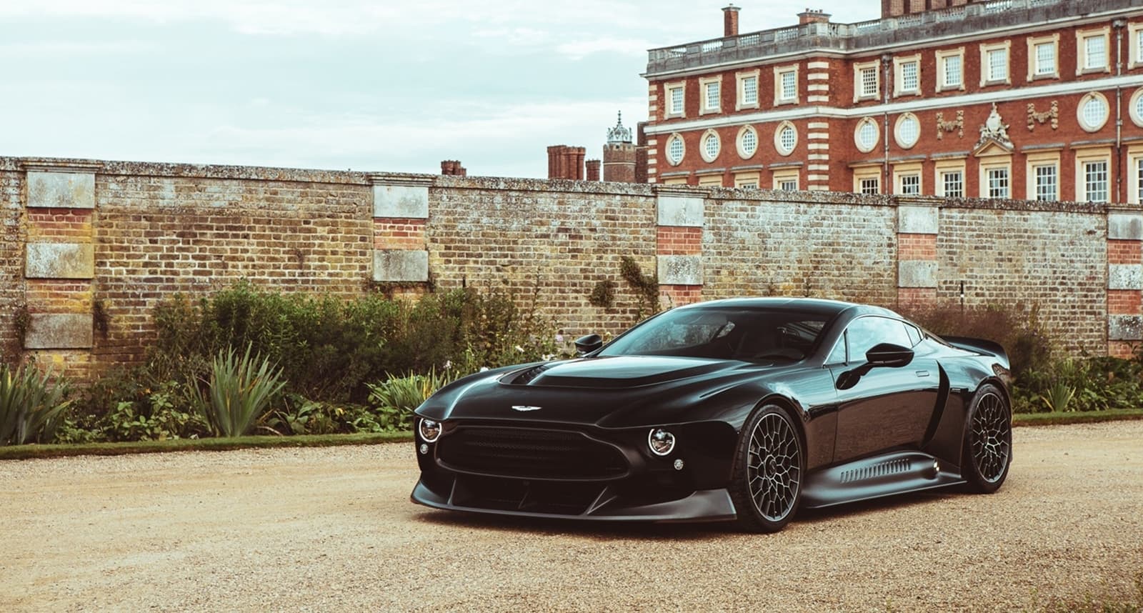 Aston Martin Victor 2021 0820 013
