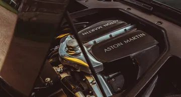 Aston Martin Victor 2021 0820 020