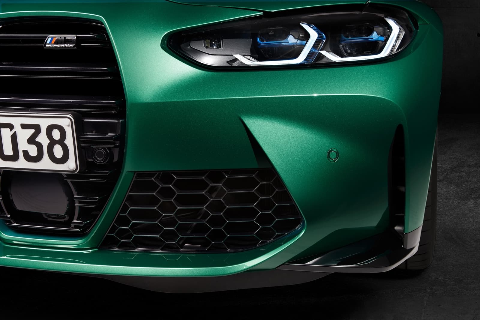 Bmw M3 M4 2021 0920 180