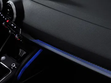 Detalle de la iluminación interior del Audi Q2.
