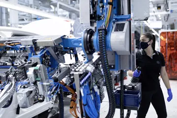 Feierliche Eröffnung Der Factory 56 Und Produktionsstart Der Neuen Mercedes Benz S Klasse: Mercedes Benz Präsentiert Mit Der Factory 56 Die Zukunft Der Produktion Official Opening Of Factory 56 And Start Of Production Of The New Mercedes Benz S Class :