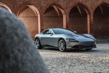 Ferrari Roma Grigio Titanio 012