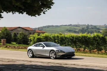 Ferrari Roma Grigio Titanio 070