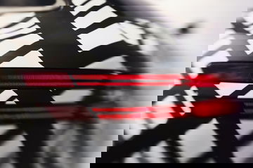 Genesis Gv70 Teaser 0920 003