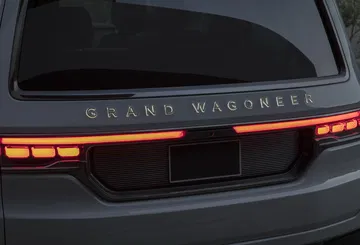 Jeep Wagoneer 2021 23