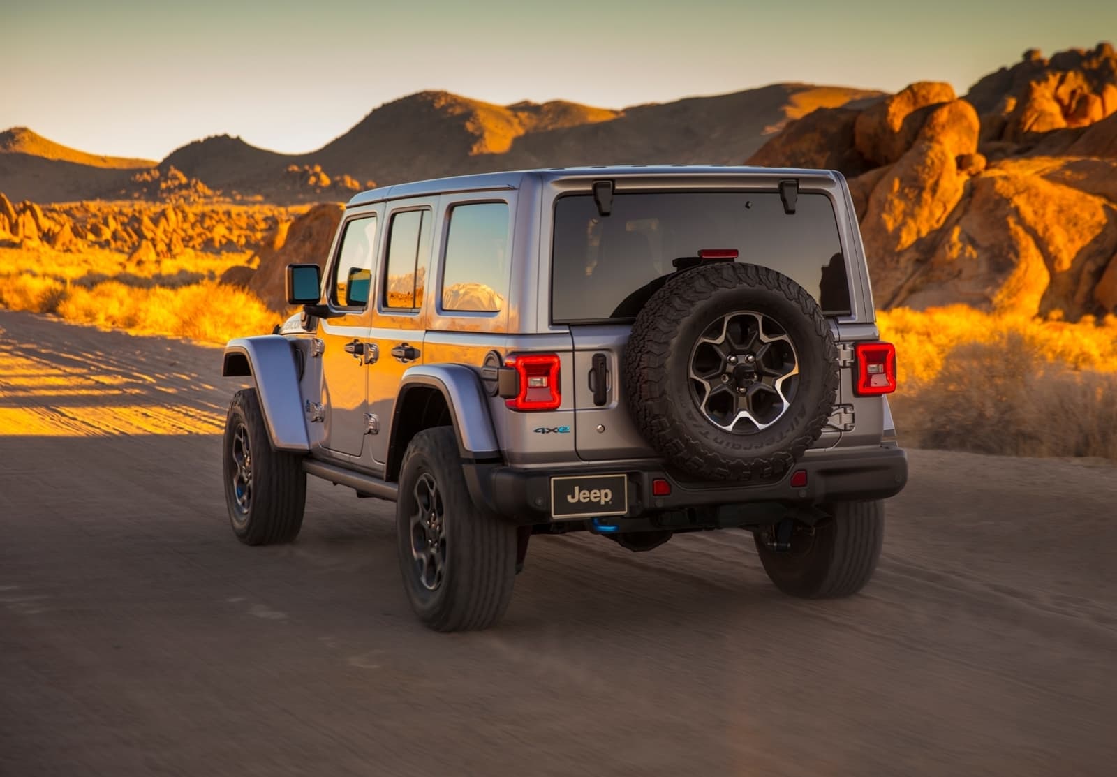 Jeep Wrangler 4xe Hibrido 2021 0820 012
