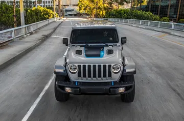 Jeep Wrangler 4xe Hibrido 2021 0820 021