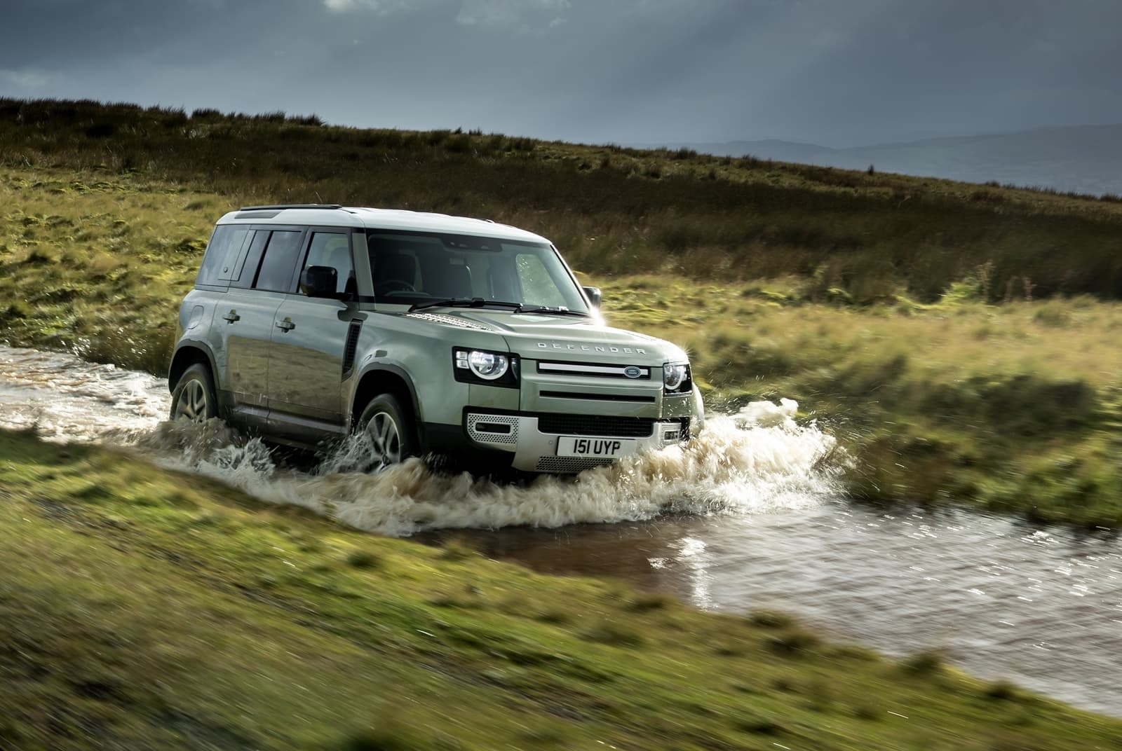 Land Rover Defender Phev Hibrido 0920 012