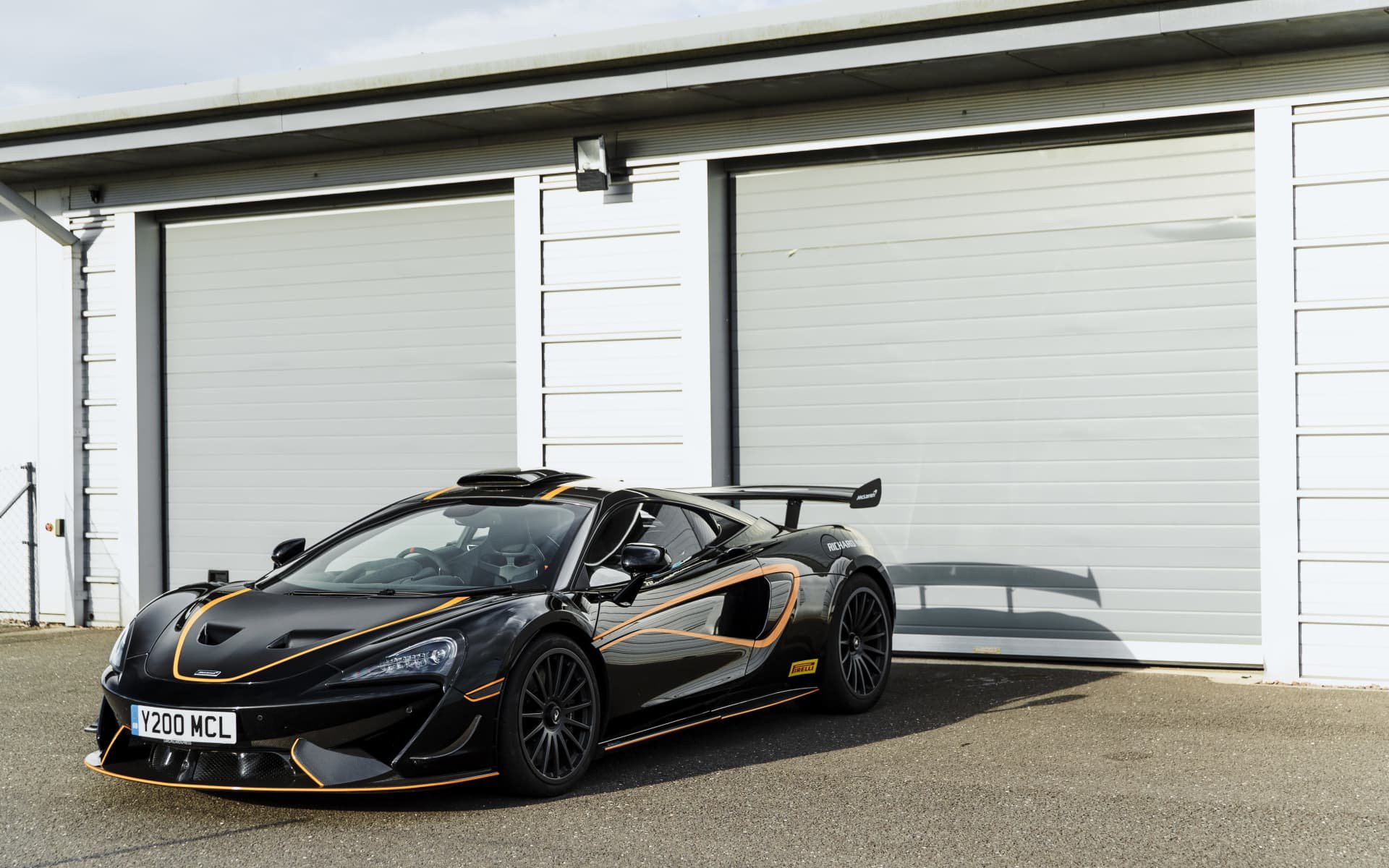 Mclaren 620r 07