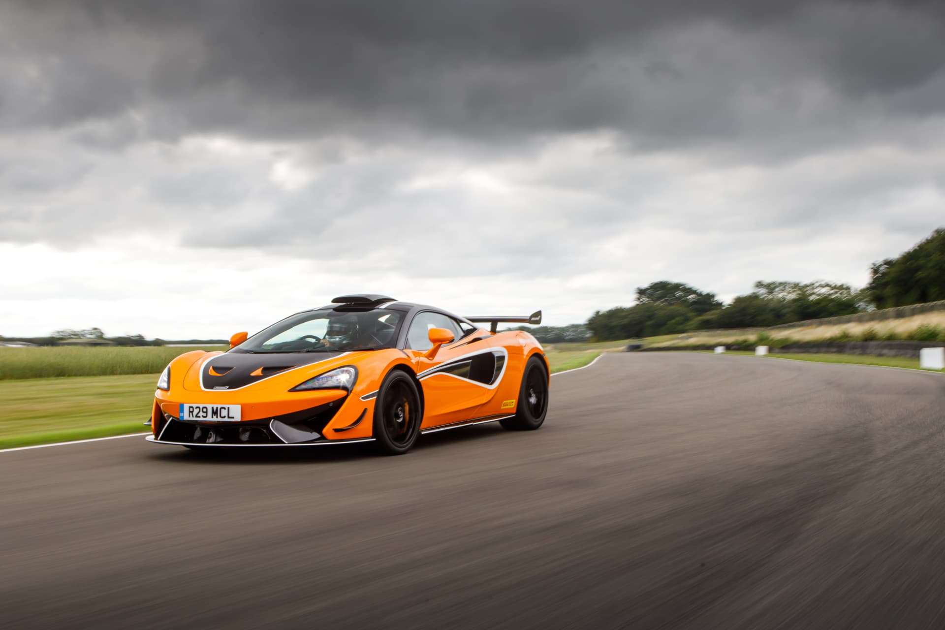 Mclaren 620r 10