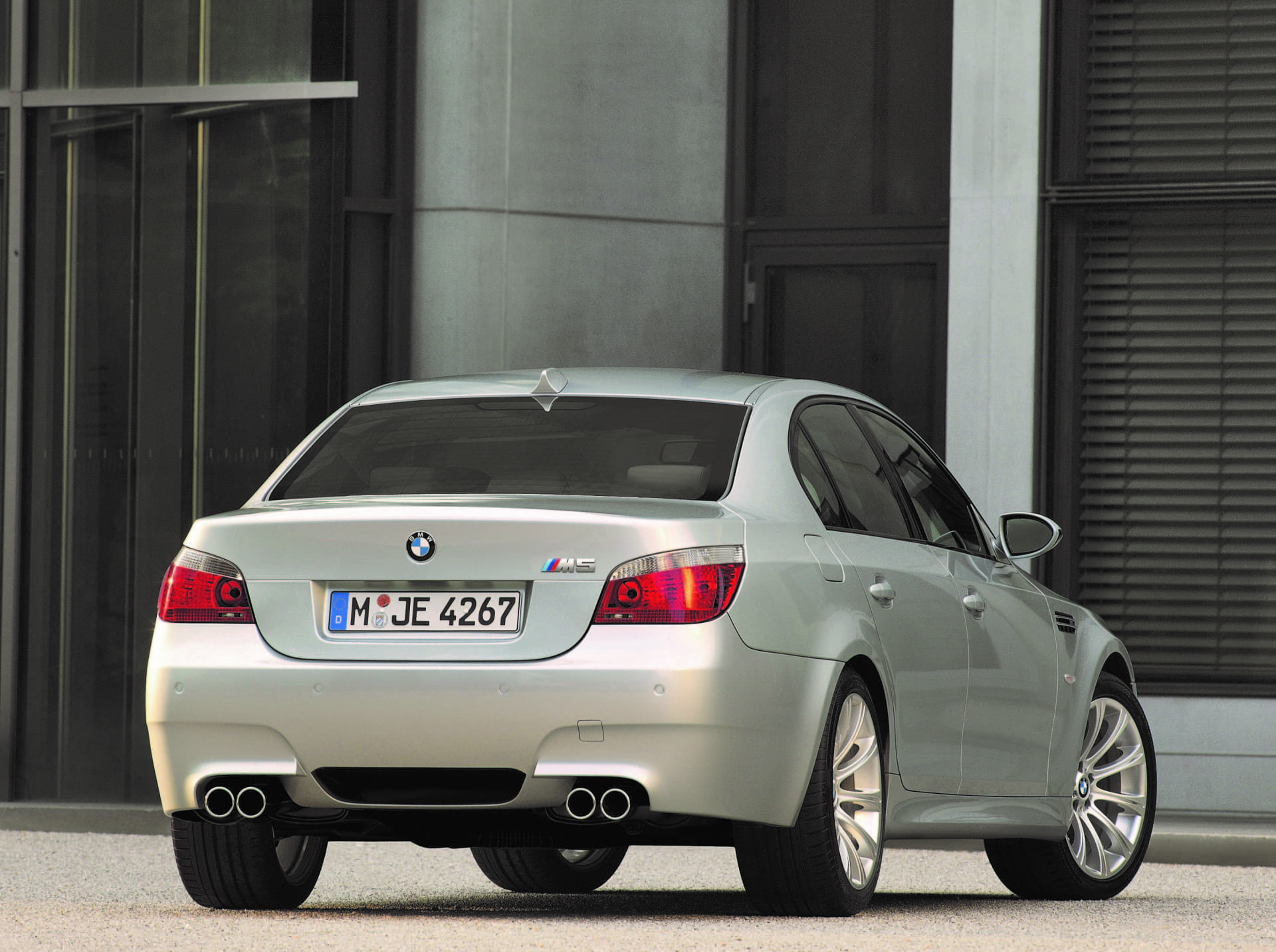 Motor S85 V10 Bmw M5 E60 11