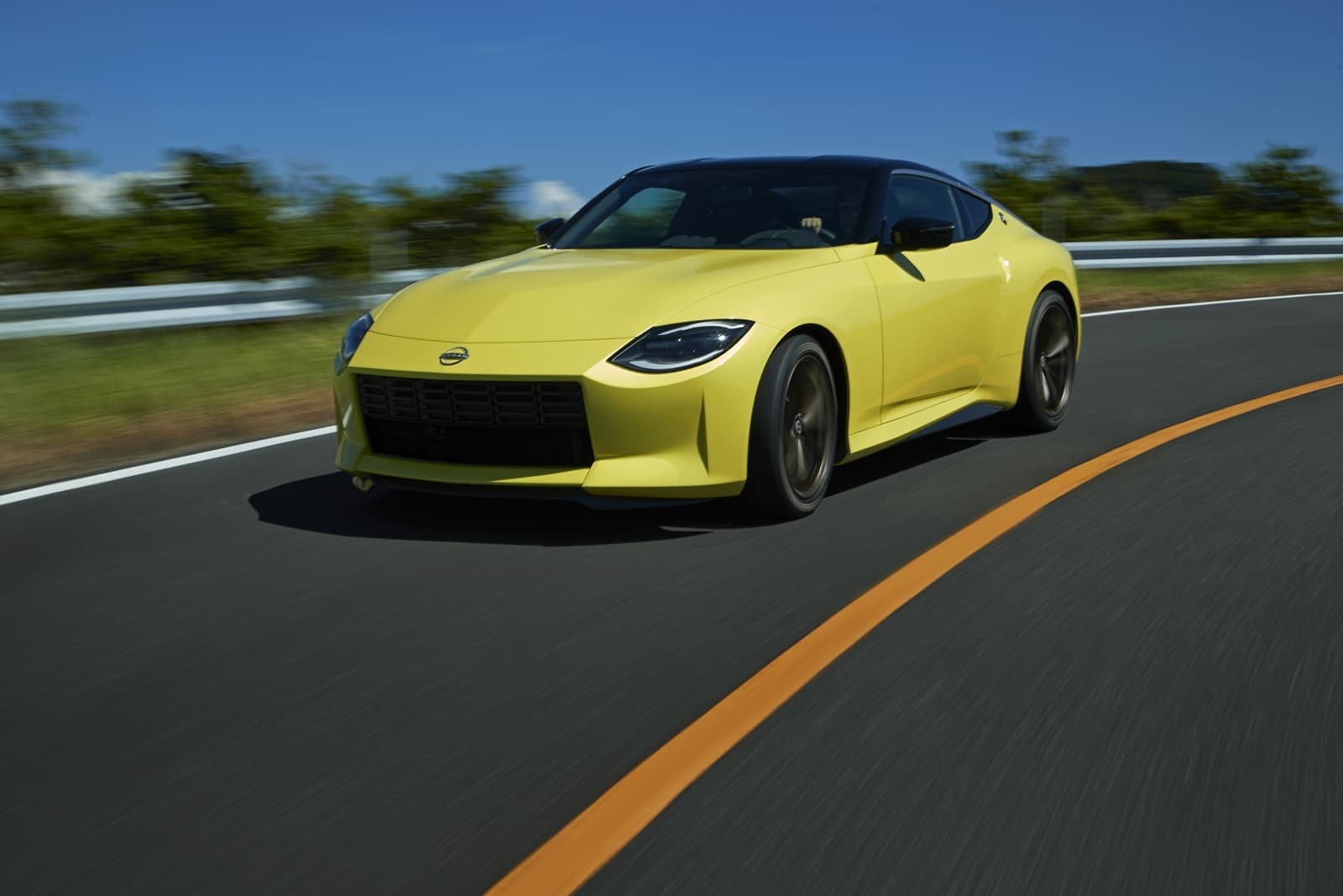 Nissan Z Proto 0920 030