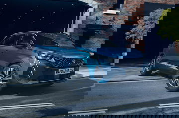 Peugeot 5008 2021 0820 002