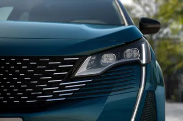 Peugeot 5008 2021 0820 014