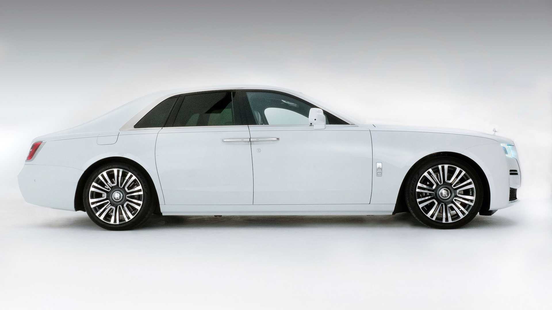 Rolls Royce Ghost 2021 013