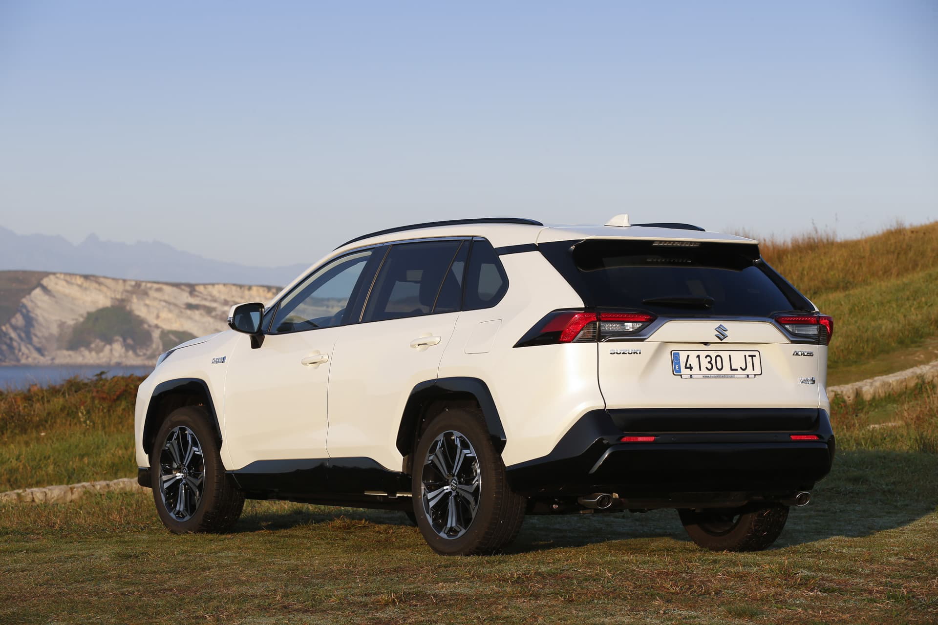Suzuki Across 2021 Hibrido Enchufable Disponible 10