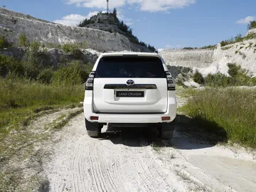 Toyota Land Cruiser 2021 0820 012
