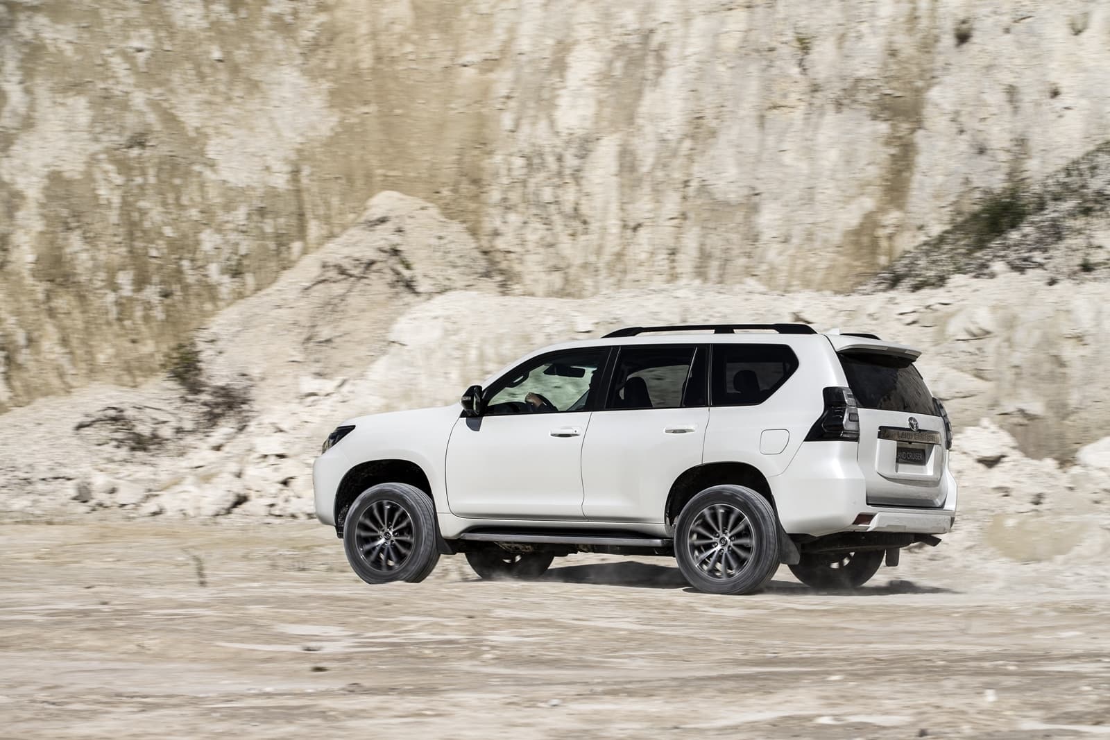 Toyota Land Cruiser 2021 0820 064