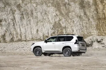 Toyota Land Cruiser 2021 0820 065