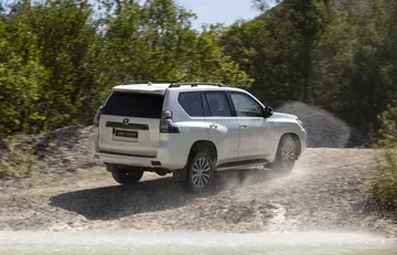 Toyota Land Cruiser 2021 0820 070