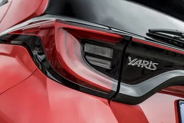 Toyota Yaris 2020 Prueba Detalles Rojo 04