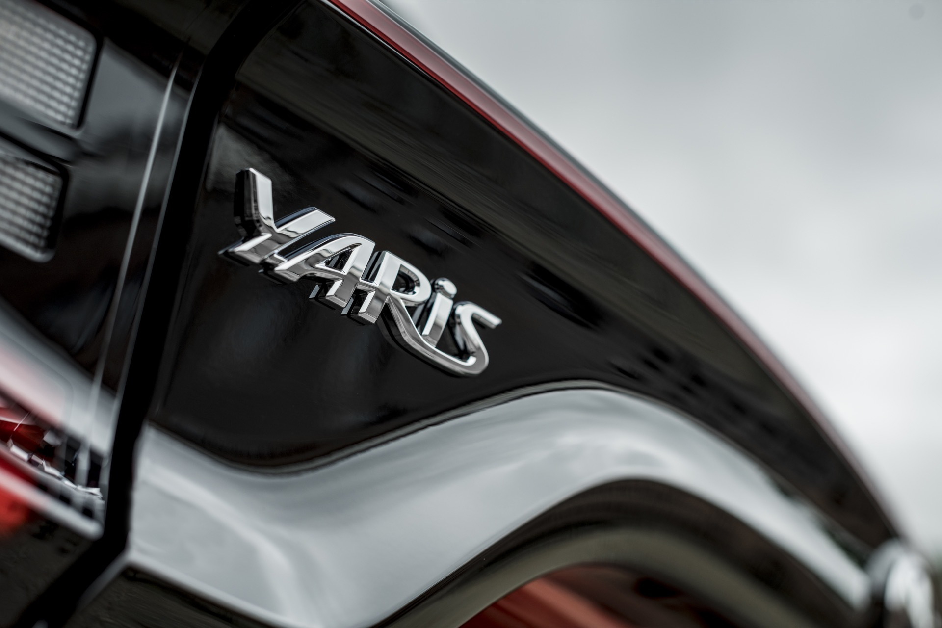 Toyota Yaris 2020 Prueba Detalles Rojo 05