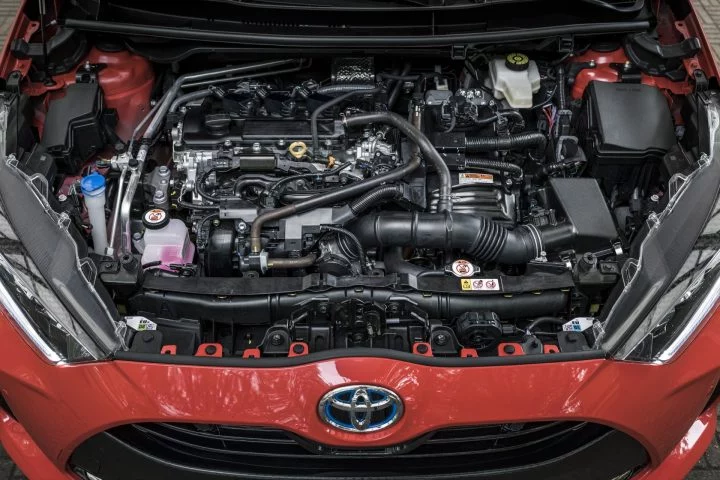 Toyota Yaris 2020 Prueba Detalles Rojo 26