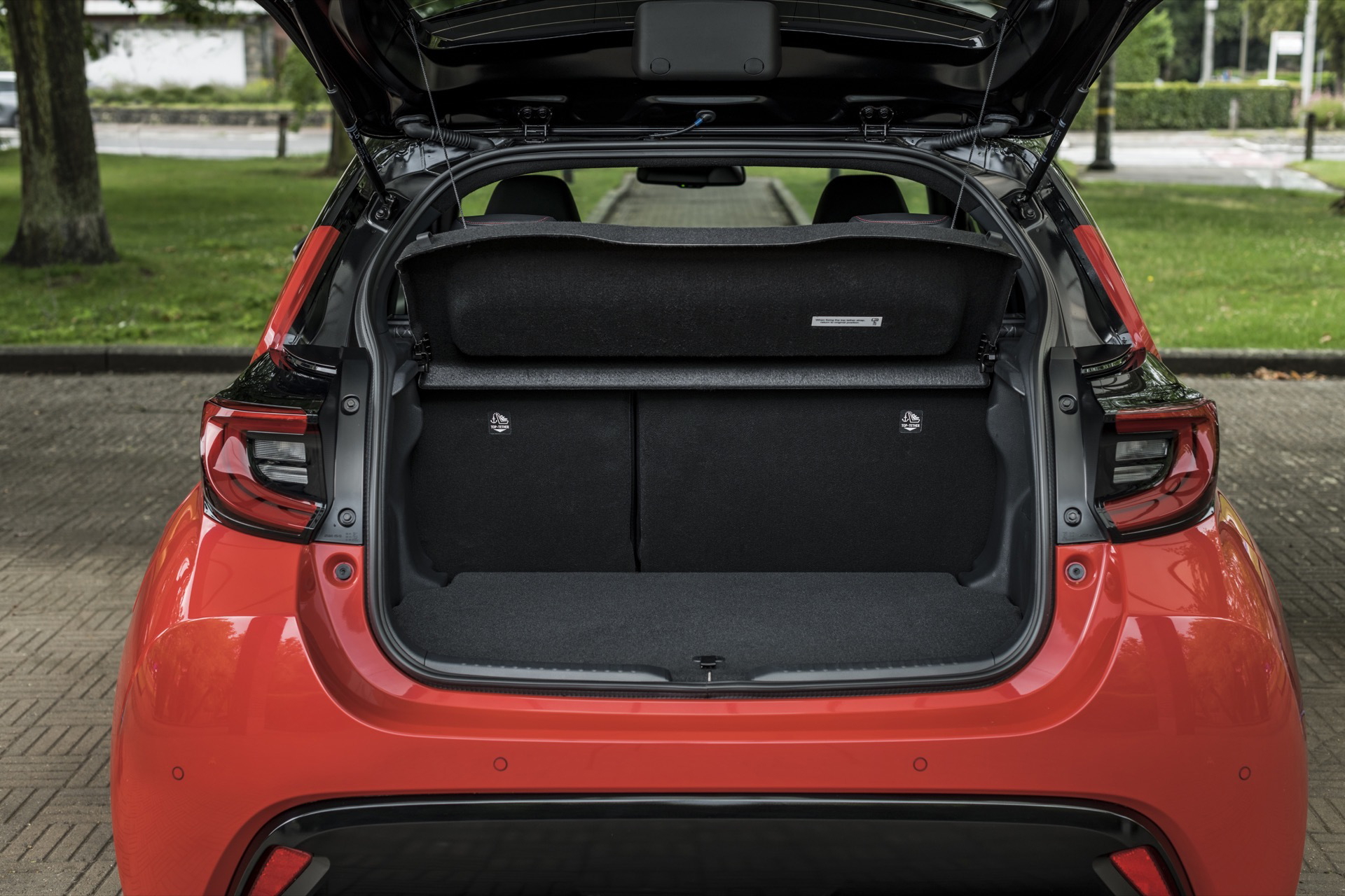 Toyota Yaris 2020 Prueba Detalles Rojo 28