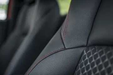 Toyota Yaris 2020 Prueba Detalles Rojo 36