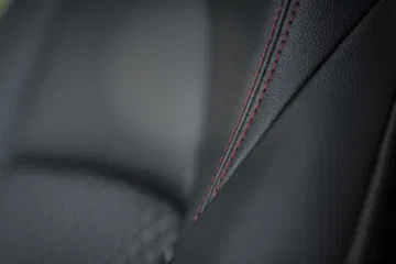 Toyota Yaris 2020 Prueba Detalles Rojo 39