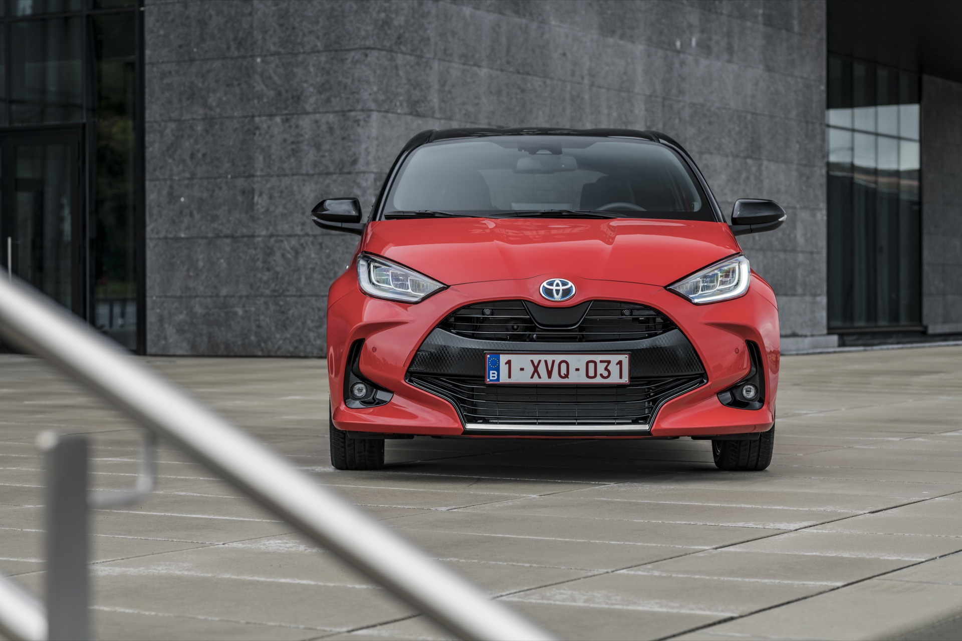 Toyota Yaris 2020 Prueba Rojo 02