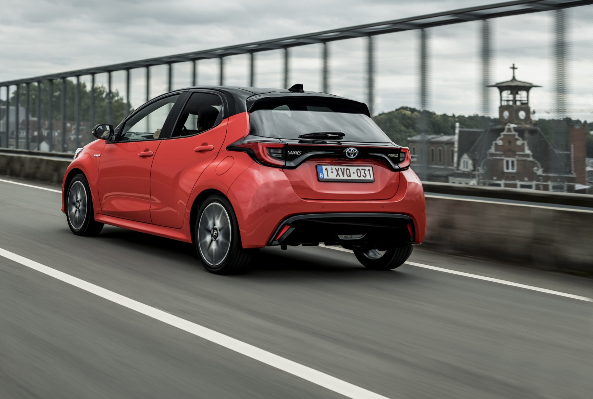 Toyota Yaris Rojo 2020 Movimiento Prueba 63