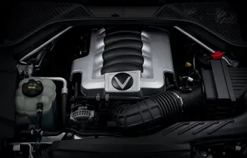 Vinfast President 16