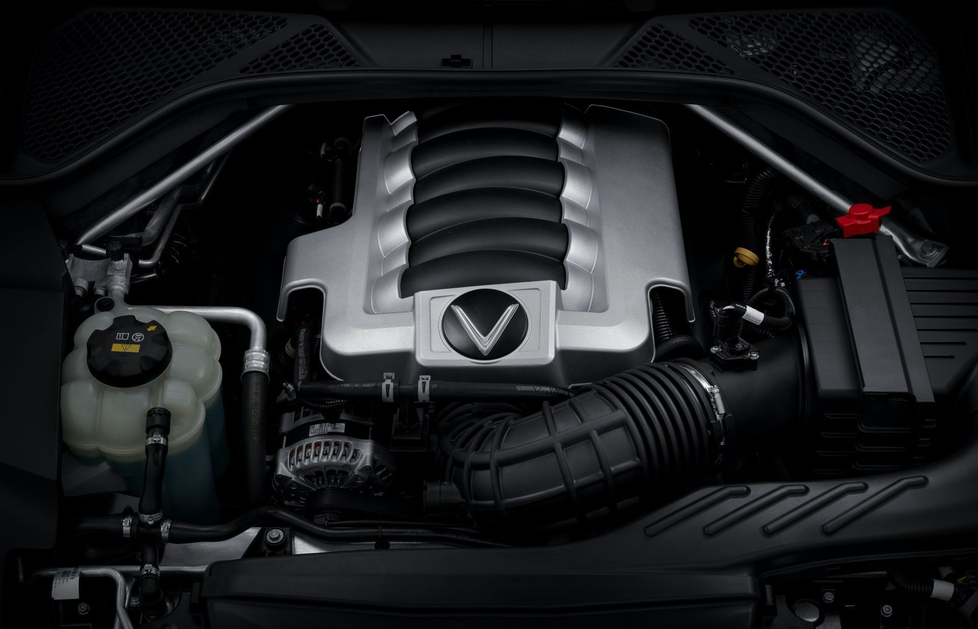 Vinfast President 16