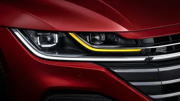 Volkswagen Arteon R Line Rojo 2020 14