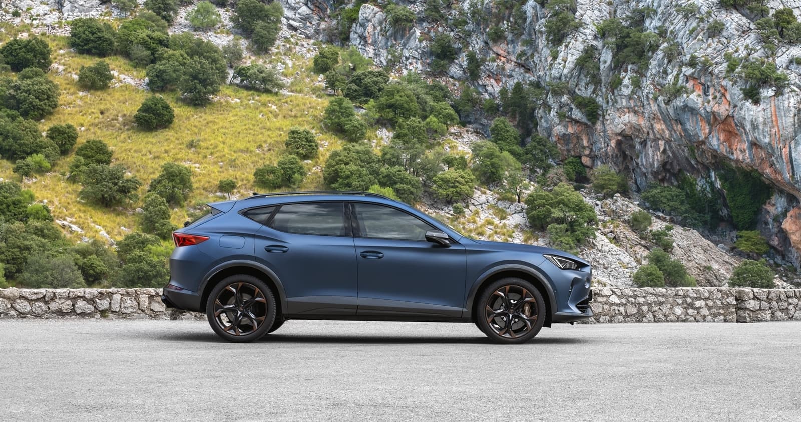 Cupra Formentor 2021 121020 004