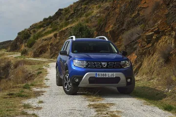 Dacia Duster Glp 1020 013