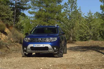 Dacia Duster Glp 1020 016